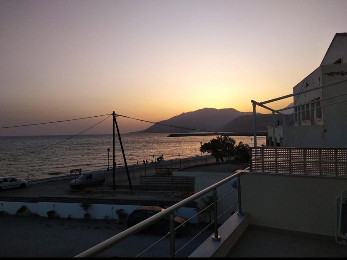 Coral Sea Studio Kokkinos Pirgos Exteriör bild