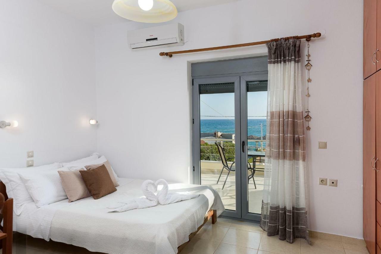 Coral Sea Studio Kokkinos Pirgos Exteriör bild